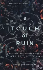 a touch of ruin لمسی از ویرانی /ش.ر/ آی آی کتاب